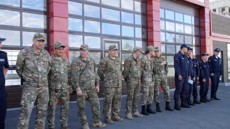 Инструктируют родителей, обходят дома: как в Астане предотвращают падения детей из окон