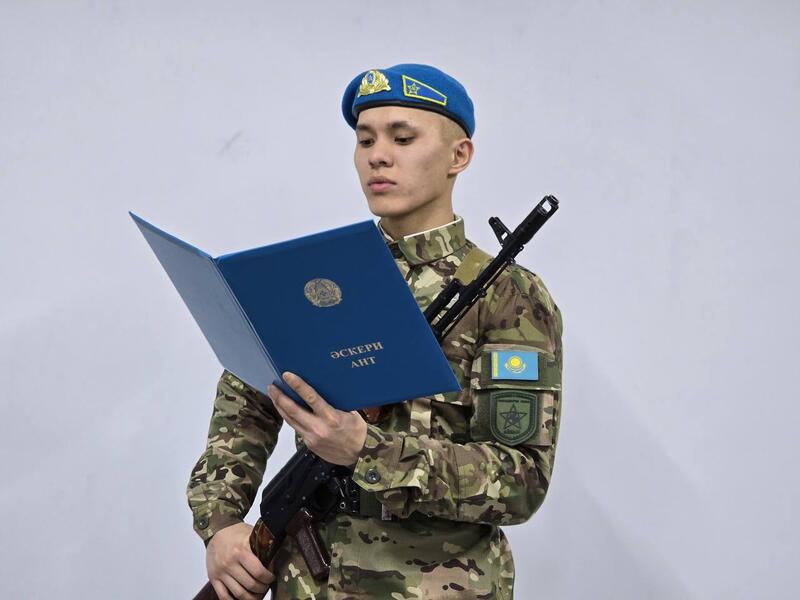 Более 1 000 бывших срочников этой осенью начали обучение в вузах по грантам