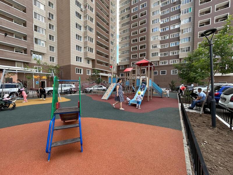 В Астане благоустроили и сдали в эксплуатацию еще три двора