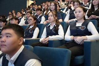 «Закон и порядок»: в Караганде для школьников провели урок правовой грамотности  