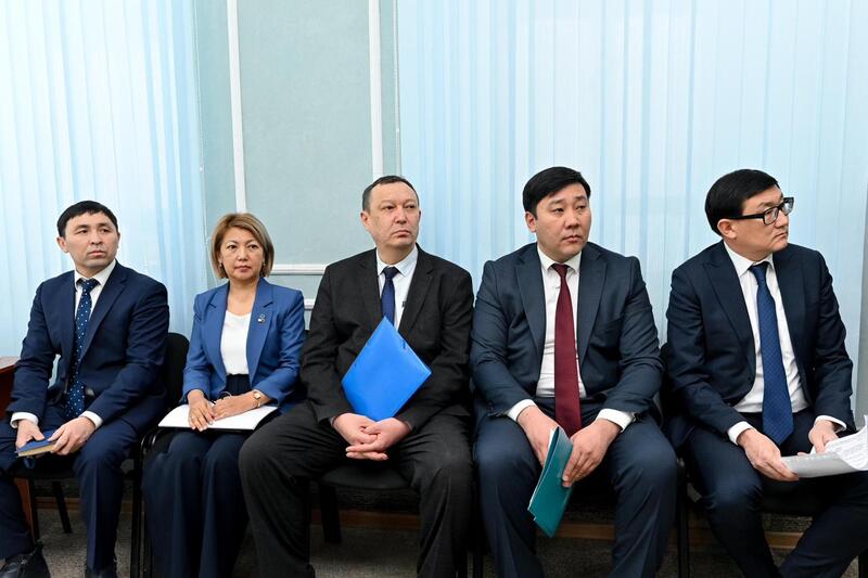 Аким области провел прием граждан по личным вопросам