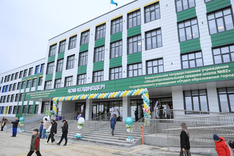 В новом учебном году более 19 тысяч актюбинских первоклассников пошли в школу
