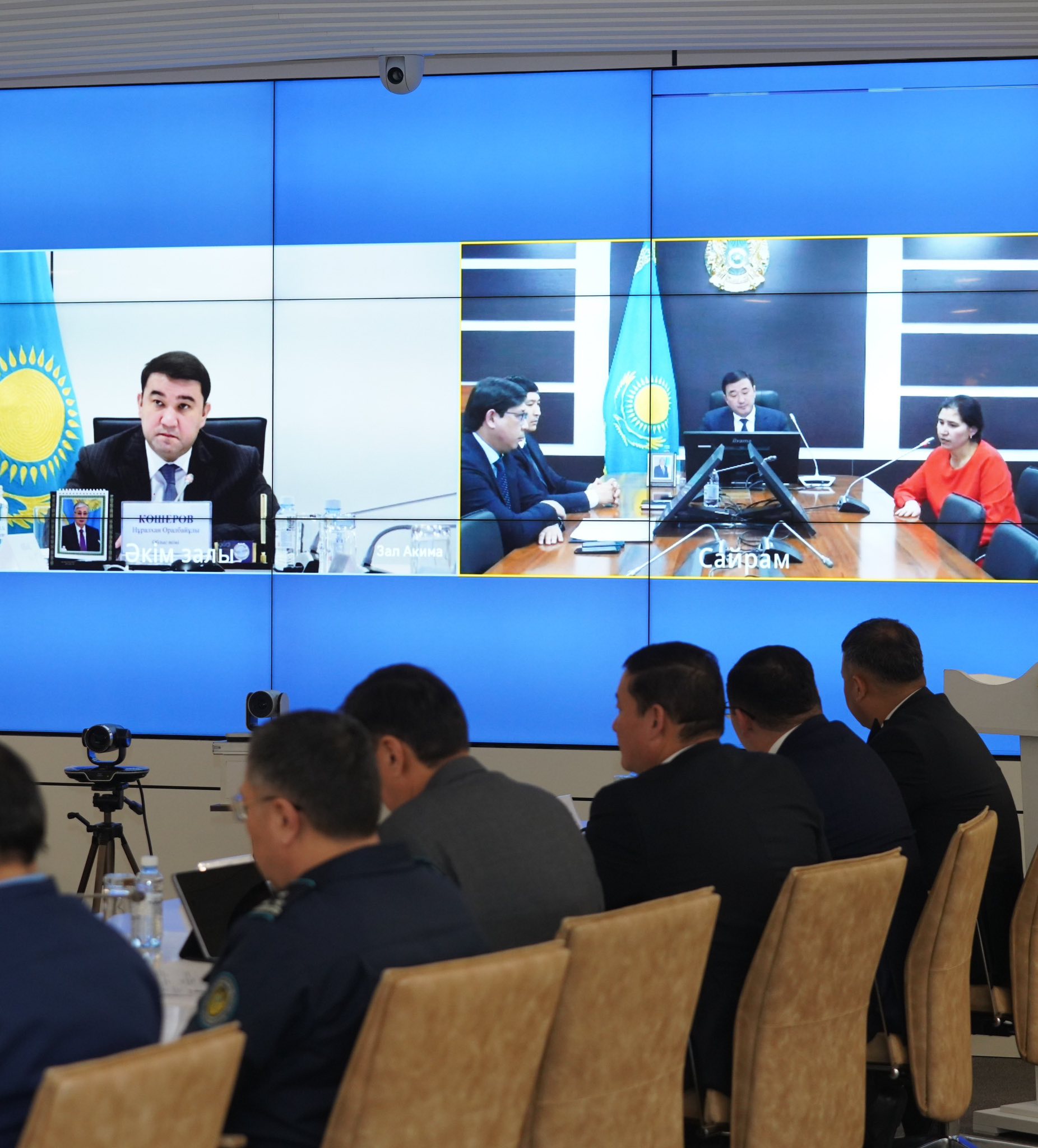 АКИМ ТУРКЕСТАНСКОЙ ОБЛАСТИ ПРОВЕЛ ОЧЕРЕДНОЙ ПРИЕМ ГРАЖДАН, ВЫСЛУШАВ ОБРАЩЕНИЯ И ПРЕДЛОЖЕНИЯ ЖИТЕЛЕЙ