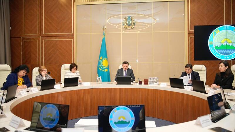 В ВКО состоялось заключительное в этом году заседание областной комиссии по делам женщин