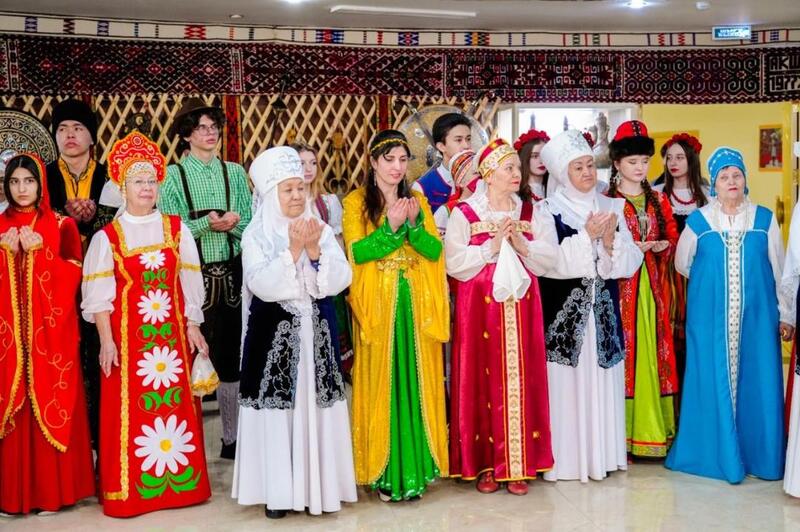 В столице запустили необычный флешмоб ко Дню единства народа Казахстана