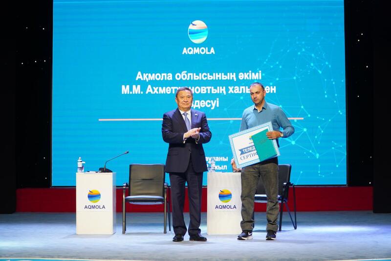 Марат Ахметжанов провел встречу с жителями Шортандинского района