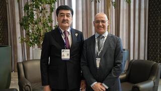 Министр экологии и природных ресурсов Республики Казахстан провел встречу с Председателем Межправительственного переговорного комитета по пластику