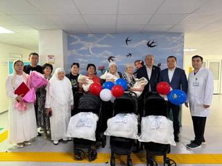 В ТУРКЕСТАНЕ РОДИЛАСЬ ТРОЙНЯ