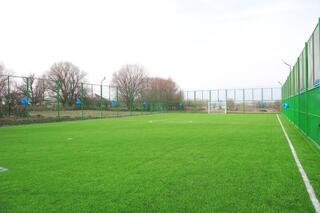 ТУРКЕСТАН: В САРЫАГАШЕ ОТКРЫТЫ МАЛЫЕ ФУТБОЛЬНЫЕ ПОЛЯ И ПЛОЩАДКА ДЛЯ 