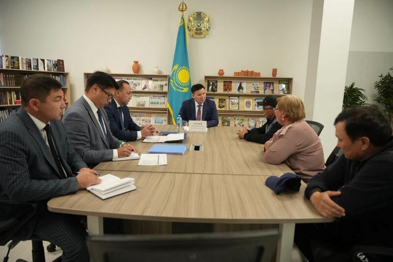 ТУРКЕСТАН: ЖИТЕЛИ ПОДНЯЛИ ПРОБЛЕМНЫЕ ВОПРОСЫ НА ЛИЧНОМ ПРИЕМЕ