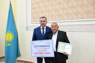 Честный труд: в Жетісу чествовали тружеников разных профессий