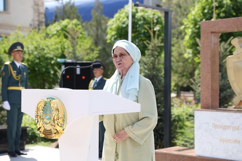 В Жамбылской области отметили 115-летие Бауыржана Момышулы