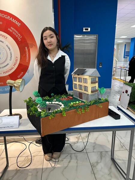 Столичные школьники изобрели экологический фонтан, работающий на солнечной энергии