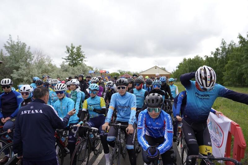 «Астана - город без наркотиков»: в столице прошел массовый велопробег