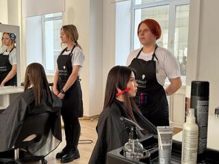 Год рабочих профессий: лучшего парикмахера определяли в Астане