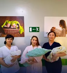В ШЫМКЕНТЕ МАТЬ, ДВАЖДЫ РОЖАВШАЯ ДВОЙНЮ, РОДИЛА ТРОЙНЮ