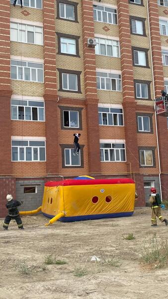 Пожарно-тактические учения в жилых комплексах г. Кызылорда
