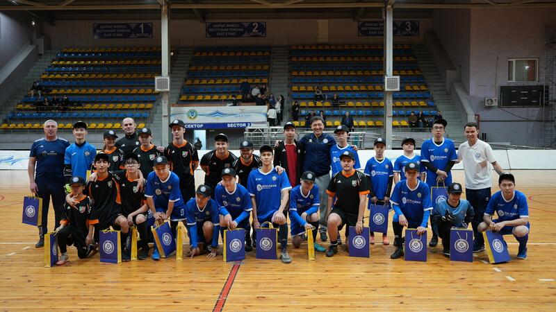 Инклюзивный футбольный матч прошёл в Караганде