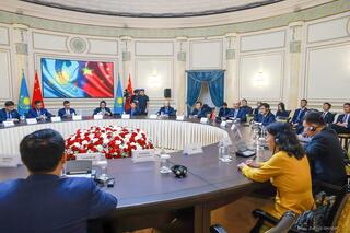 Обсуждены аспекты китайско-казахстанских отношений