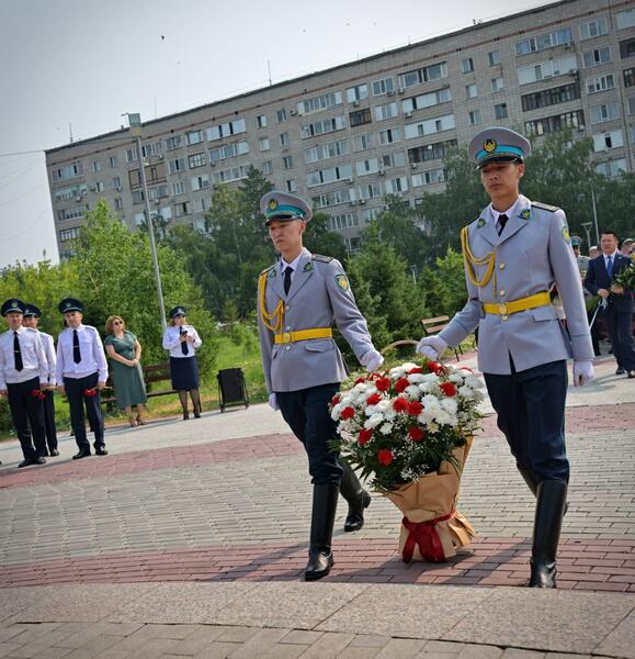 Память полицейских, погибших при исполнении служебного долга, почтили в Павлодарской области