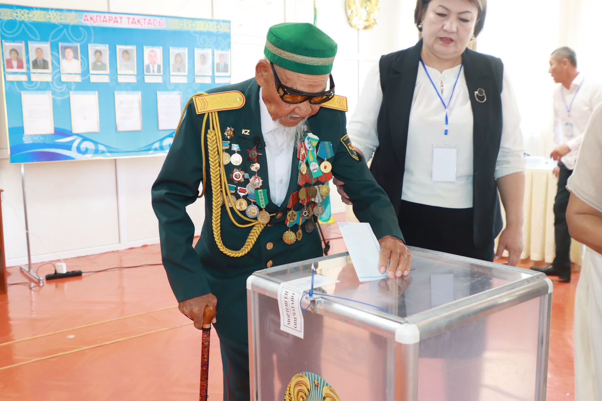 Ұлы Отан соғысының ардагері дауыс берді