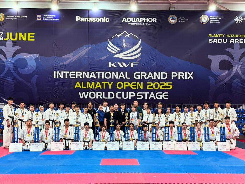 Столичные каратисты завоевали 15 золотых медалей на международных соревнованиях