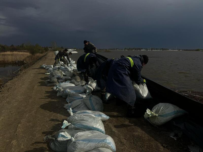 Глава МЧС проверил ход противопаводковых мероприятий