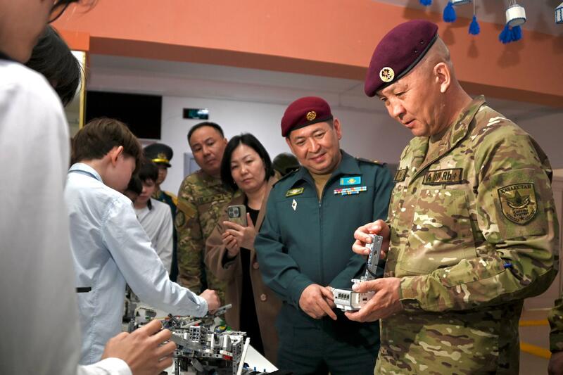 Силы специальных операций и столичная школа заключили меморандум о сотрудничестве