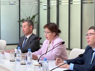 С сотрудниками территориальных департаментов комитетов Минтруда проведены профилактические встречи по соблюдению законодательства и недопущению коррупции