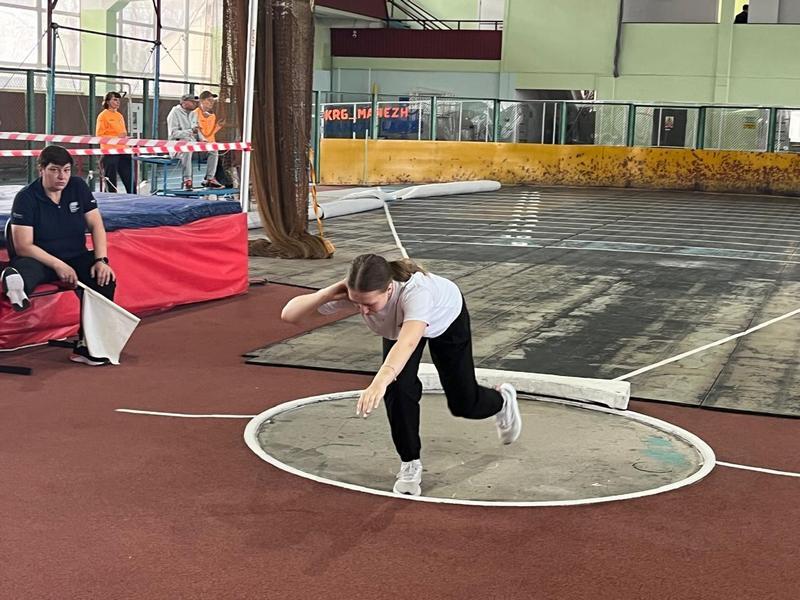 200 спортсменов участвуют в республиканском турнире по лёгкой атлетике памяти Казыбека Нуржанова