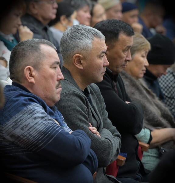 Аким Павлодарской области Асаин Байханов встретился с жителями Баянаульского района
