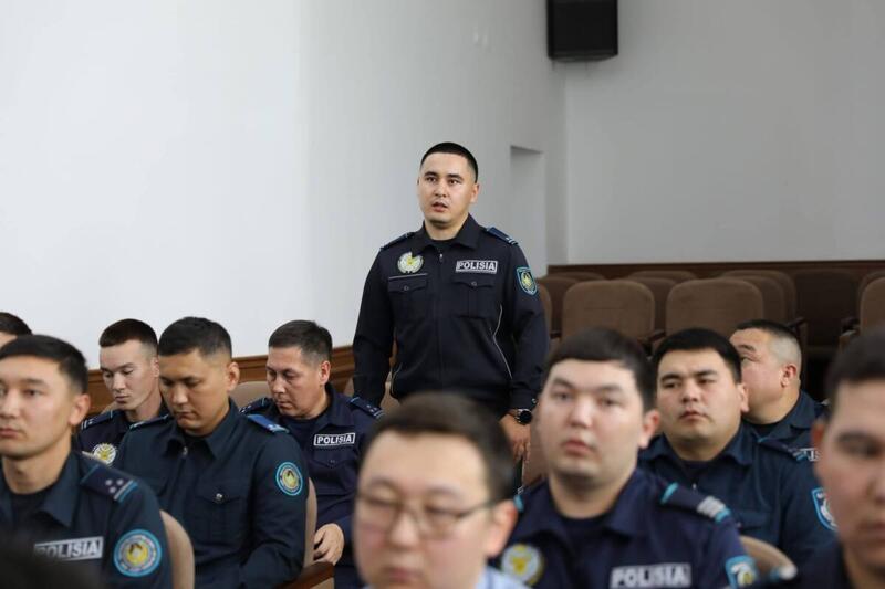 Начальник ДП на транспорте провел рабочую встречу с сотрудниками отдела полиции на объектах LRT