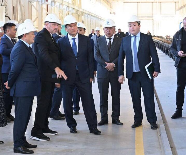 Аким области ознакомился с ходом модернизации ЗИКСТО