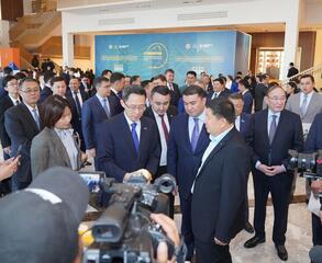 НА МЕЖДУНАРОДНОМ ИНВЕСТИЦИОННОМ ФОРУМЕ «TURKISTAN INVESTMENT AND TOURISM FORUM-2025» ПОДПИСАНО 7 МЕМОРАНДУМОВ НА ПРИВЛЕЧЕНИЕ В РЕГИОН 432,2 МЛРД ТЕНГЕ ИНВЕСТИЦИЙ