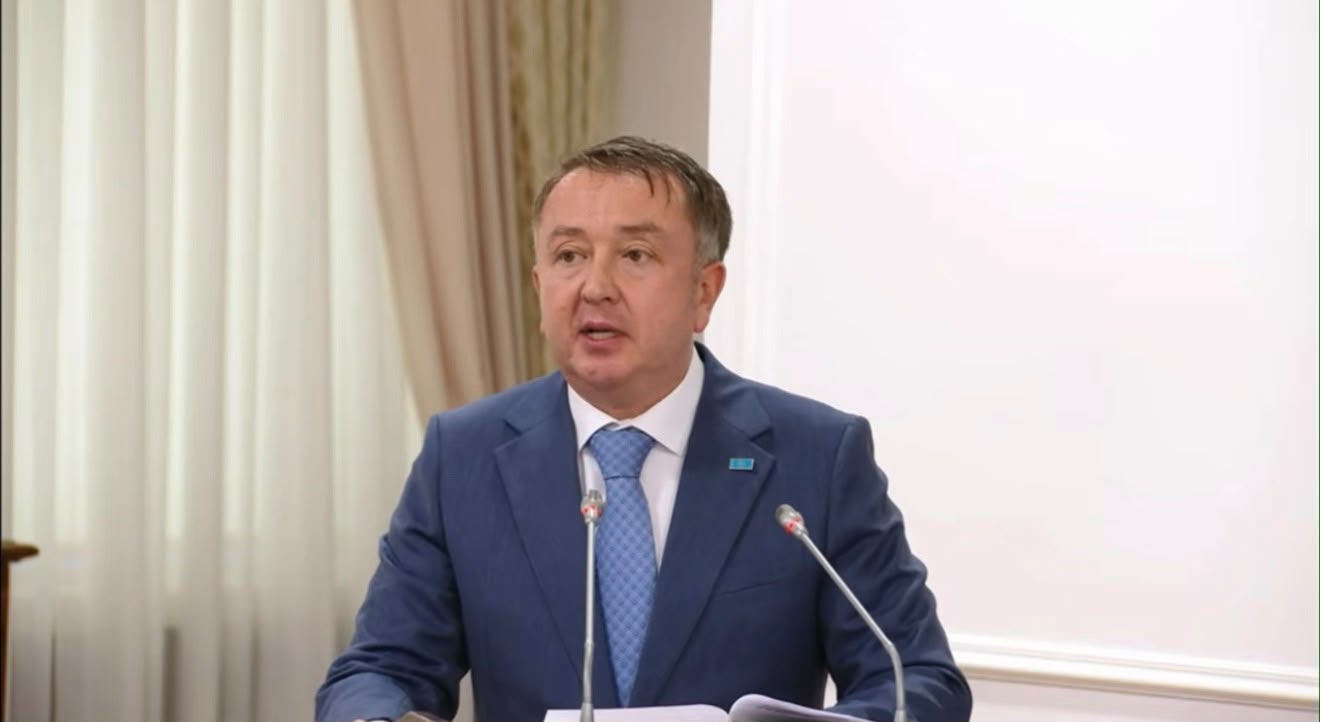 Ерлан Сарсембаев на заседании Правительства рассказал о новых технологиях в сфере юстиции