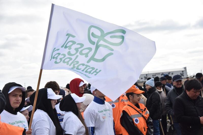 Тысяча горожан поддержала акцию «Таза Қазақстан» на масштабном экоплоггинге в Косшы