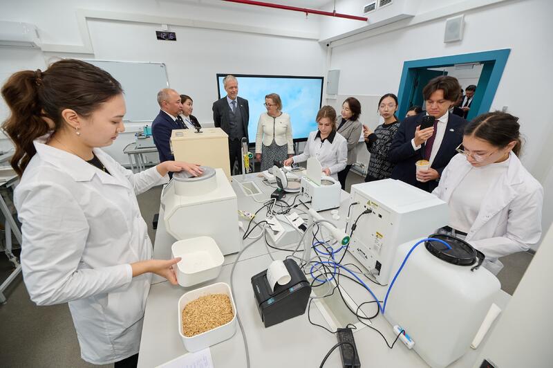 В Казахстане стартовала международная программа Young Health Programme