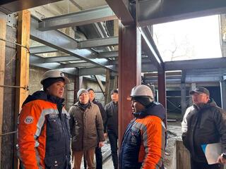 Заместитель акима Алматы проверил ход строительства и реконструкции социальных объектов города