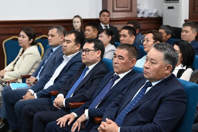 Жаңа қызметке шығарып салды