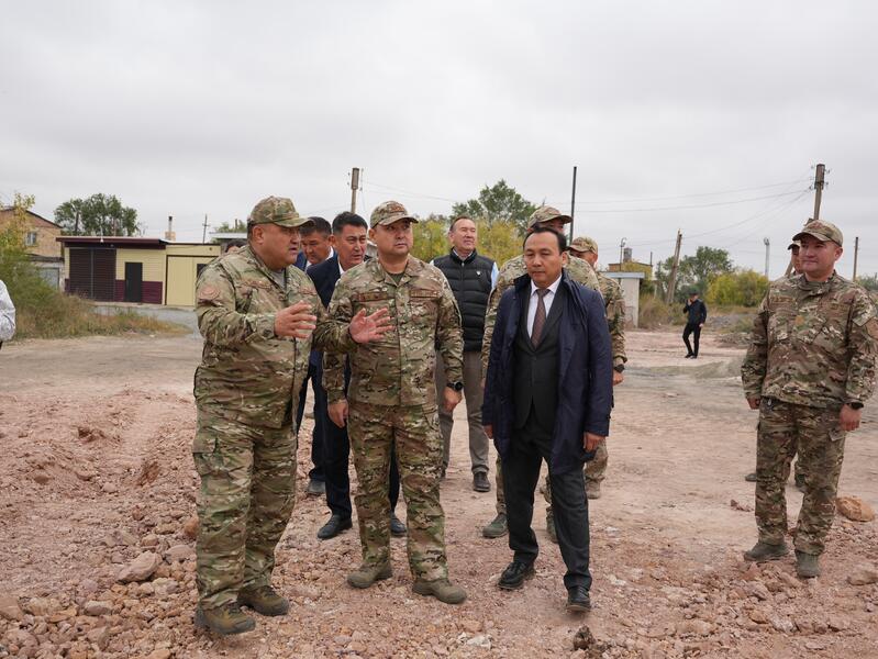 Глава МЧС проверил реновацию районной пожарной части в Осакаровке