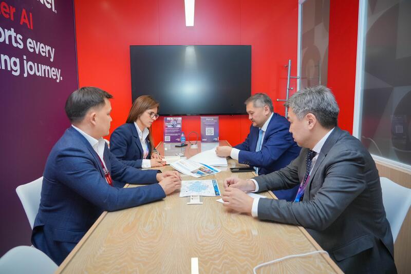 Bett Show 2026: Саясат Нурбек провел рабочие встречи с ведущими мировыми технологическими компаниями