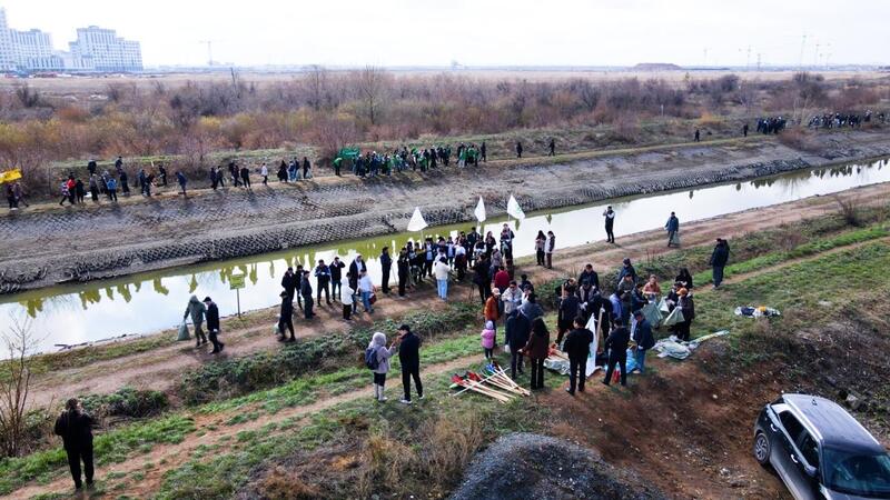 Более тысячи банкиров поддержали экологическую акцию «Таза Қазақстан» в Астане