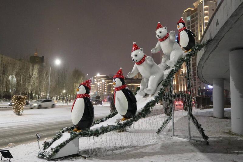 Более 200 тысяч зеленых насаждений посадили за год в столичном районе Есиль