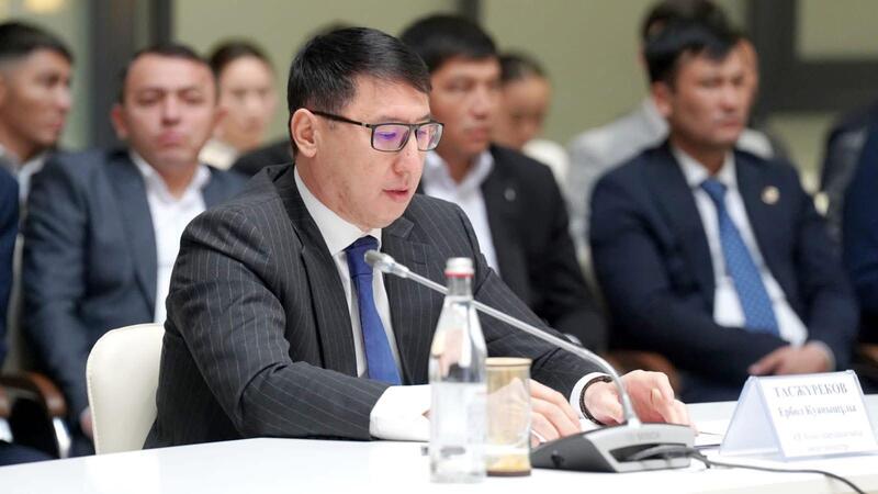 В ТУРКЕСТАНЕ ПРОШЛО СОВЕЩАНИЕ ПО РАСШИРЕНИЮ МАСШТАБОВ КРУПНЫХ ПРОЕКТОВ В СФЕРЕ ГЛУБОКОЙ ПЕРЕРАБОТКИ СЕЛЬХОЗПРОДУКЦИИ