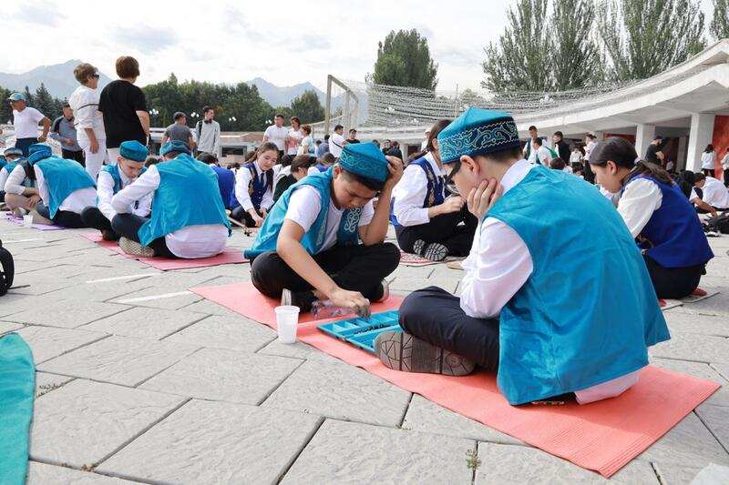 Алматинские школьники вошли в Книгу рекордов Гиннесса Казахстана