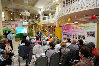 Астане депутат маслихата встретился с пенсионерами