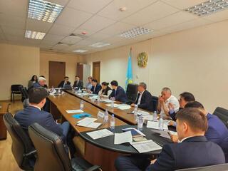 В Астане состоялось очередное заседание Отраслевой комиссии по социальному партнерству и регулированию социальных и трудовых отношений
