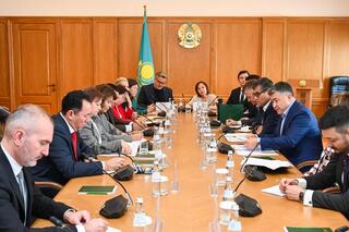 Руководители финрегуляторов и банков обсудили актуальные вопросы финансового сектора