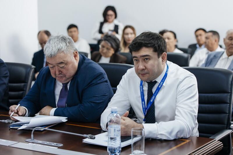 Болат Акчулаков: безопасность труда и своевременная оплата - под особым контролем