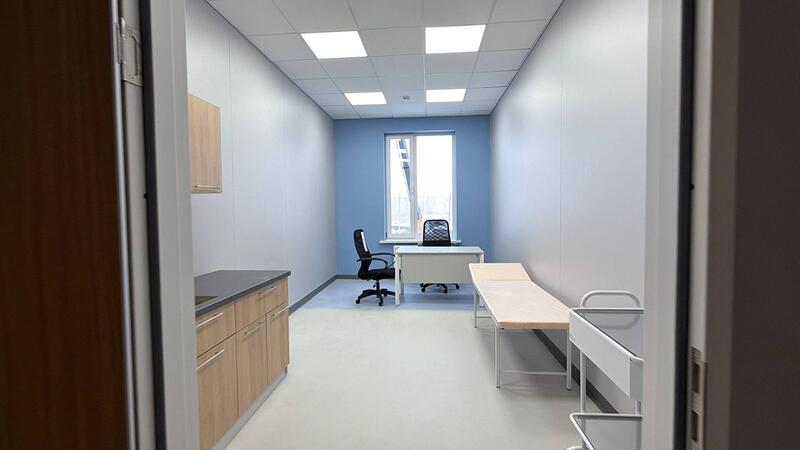 В Косшы завершается строительство поликлиники на 1000 посещений в сутки